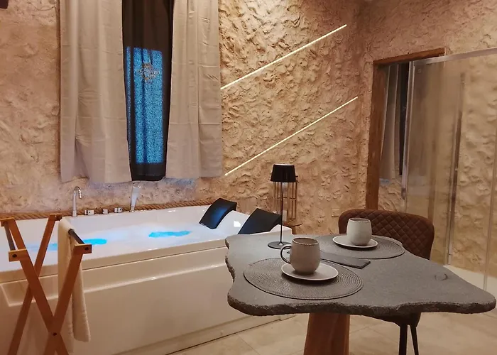 La Caverna Motel para Casais Pompeia