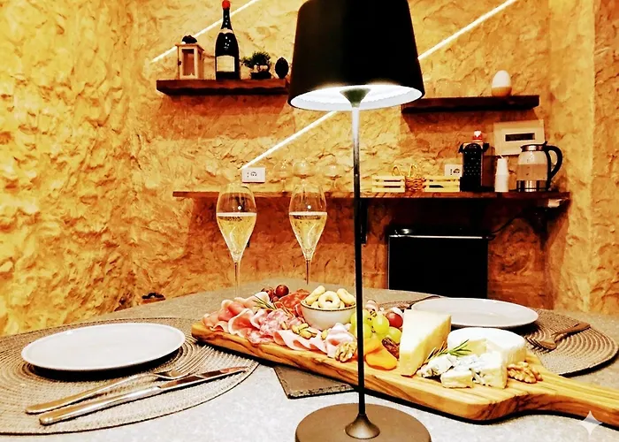 La Caverna Love hotel Pompei
